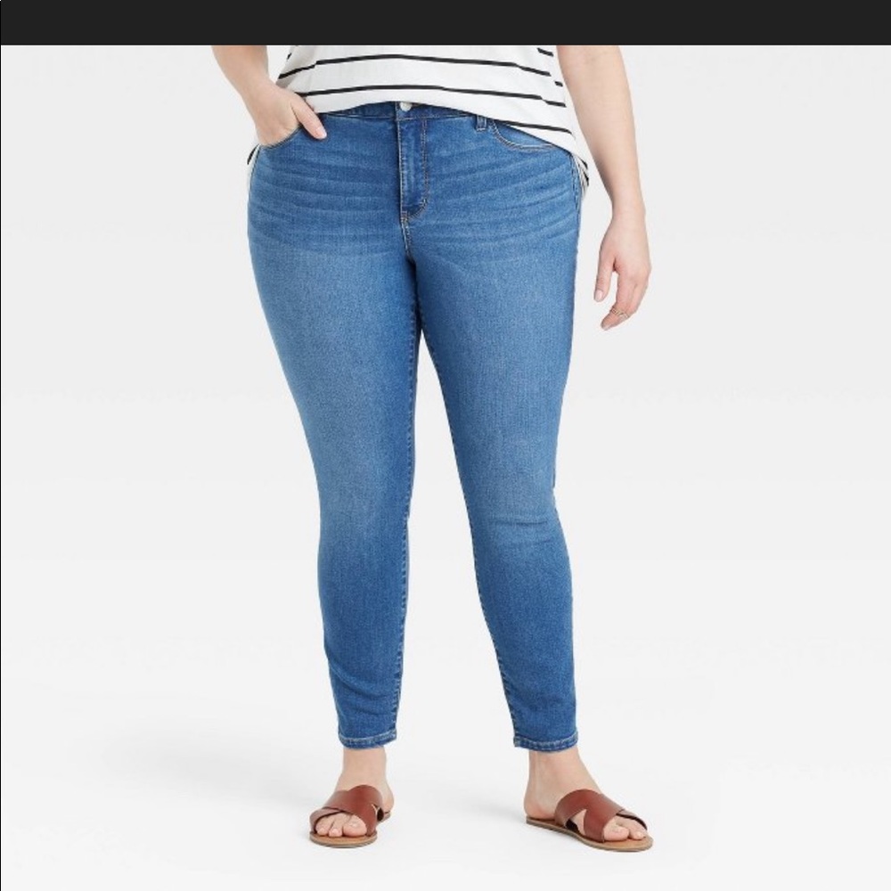 AVA & VIV Comfort Waist Jeans NWT